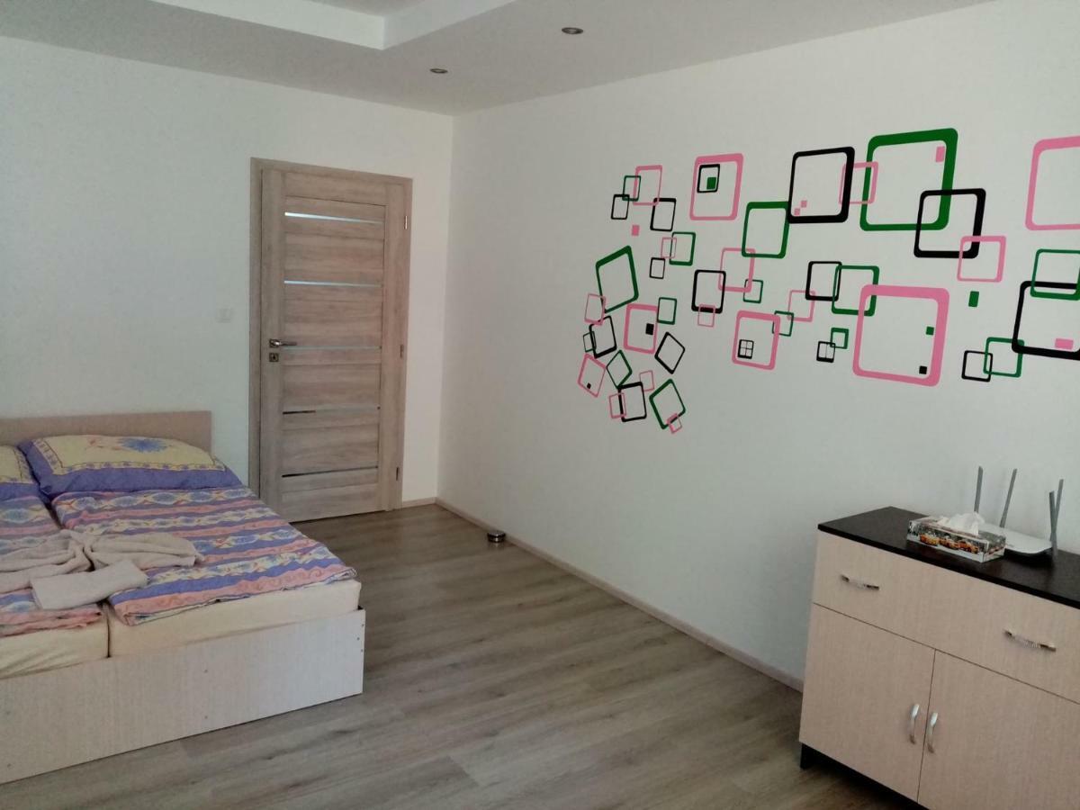 קרלובי וארי Apartman Aneta מראה חיצוני תמונה